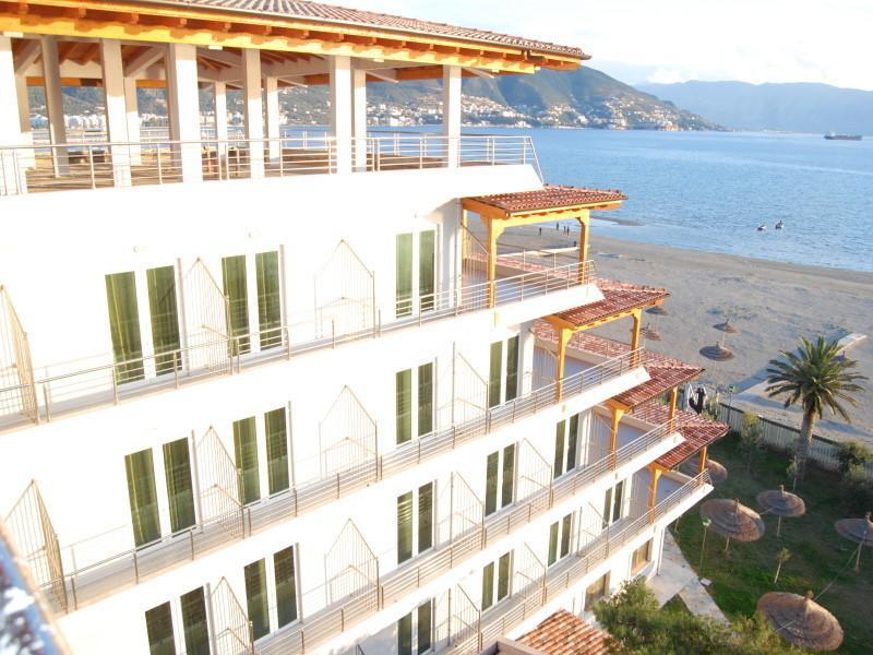 Europa Grand Resort Vlorë Exteriér fotografie