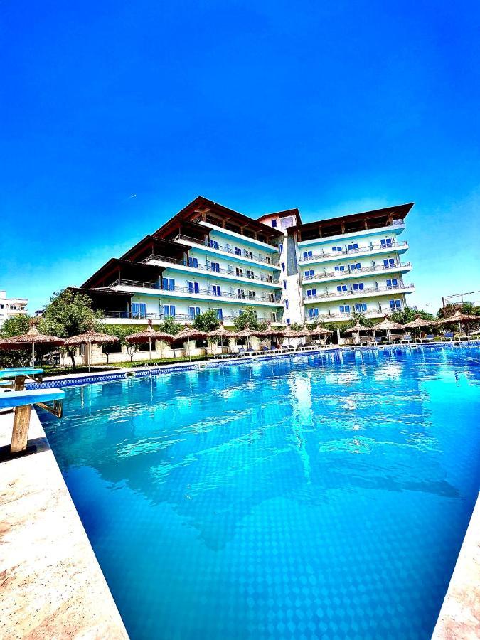 Europa Grand Resort Vlorë Exteriér fotografie